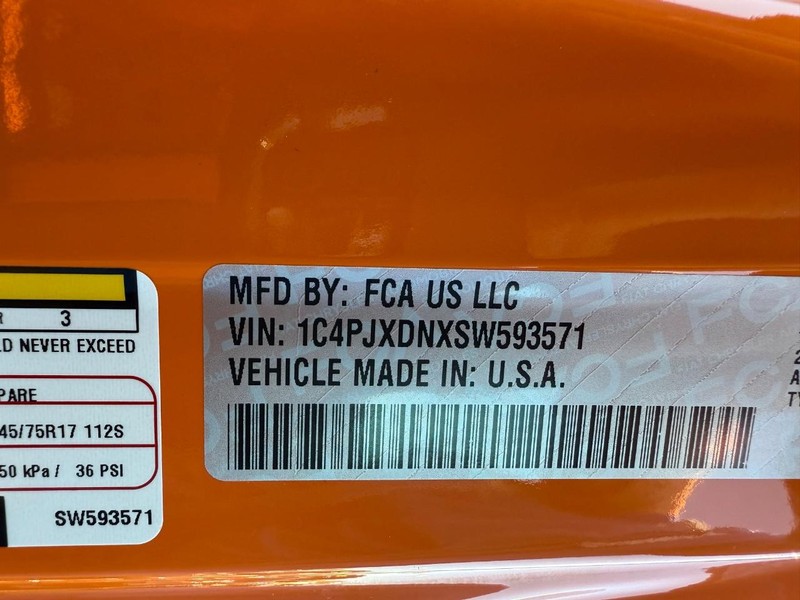 Jeep Wrangler Vehicle Image 20