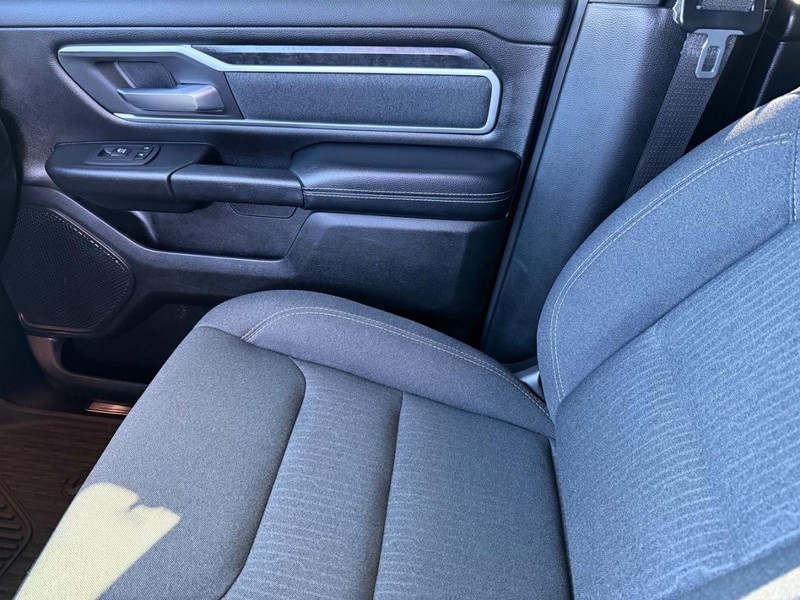 Ram 1500 Vehicle Image 20
