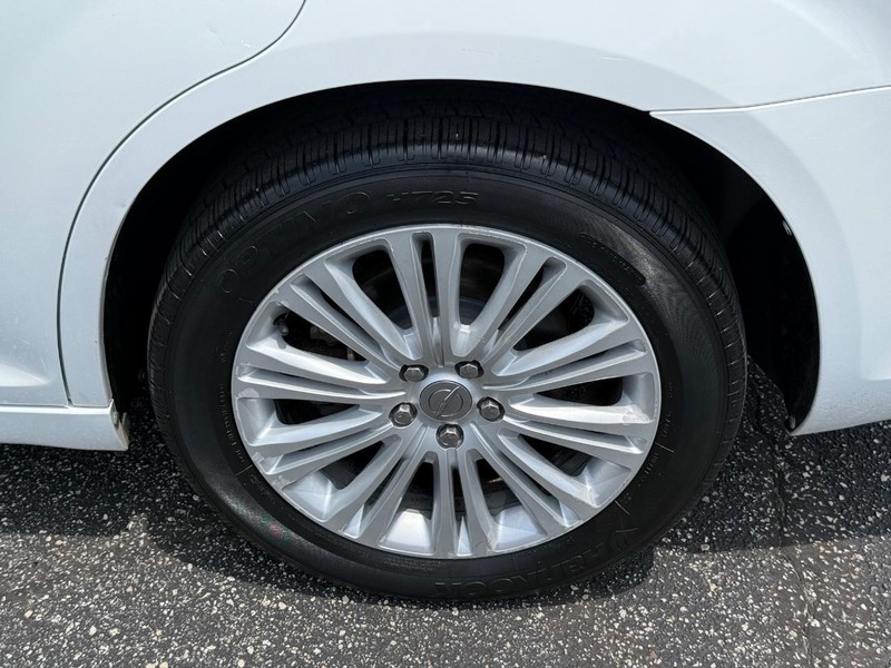Chrysler 300 Vehicle Image 06