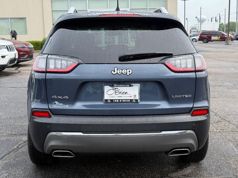 Jeep Cherokee Vehicle Image 04