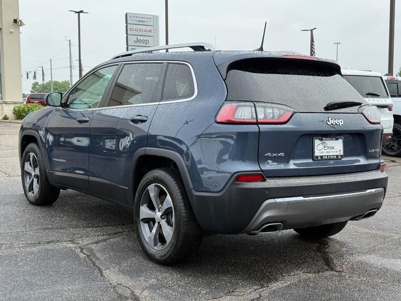 Jeep Cherokee Vehicle Image 05