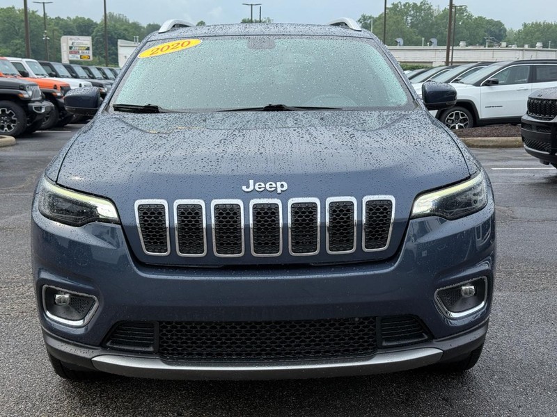 Jeep Cherokee Vehicle Image 09