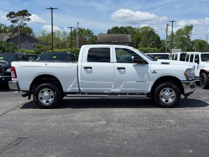 Ram 2500 Vehicle Image 02