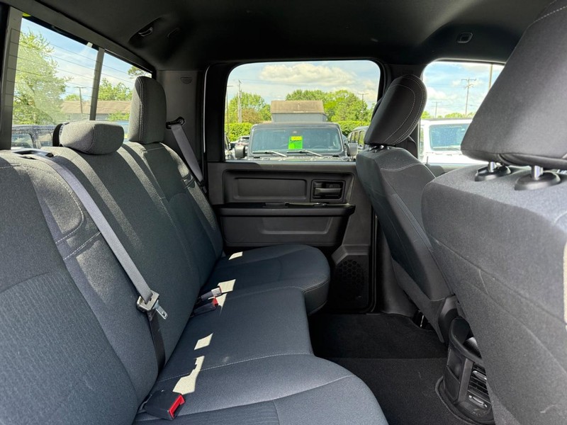 Ram 2500 Vehicle Image 10