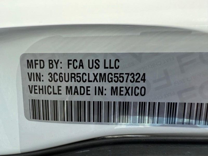 Ram 2500 Vehicle Image 23