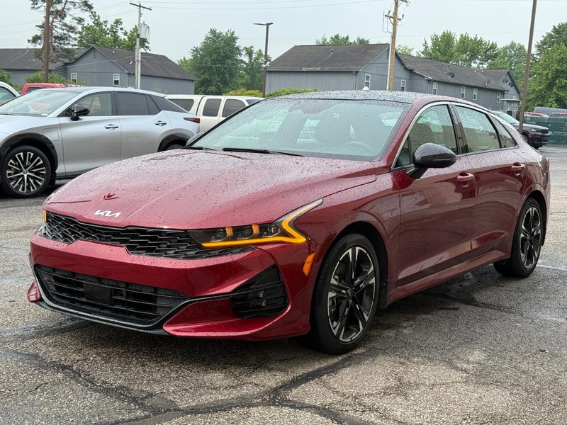 Kia K5 Vehicle Image 08