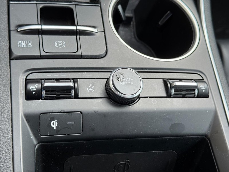 Kia K5 Vehicle Image 21