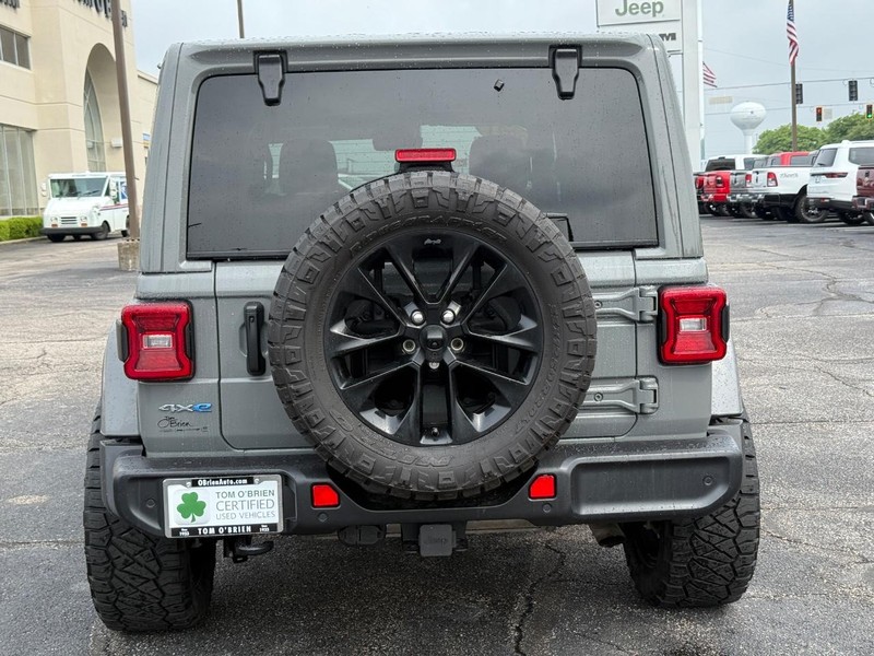 Jeep Wrangler 4xe Vehicle Image 04