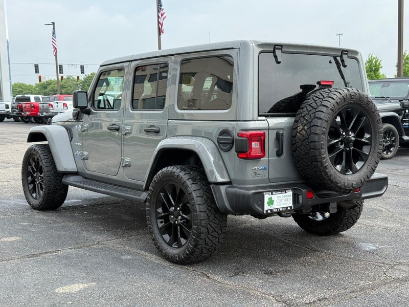 Jeep Wrangler 4xe Vehicle Image 05
