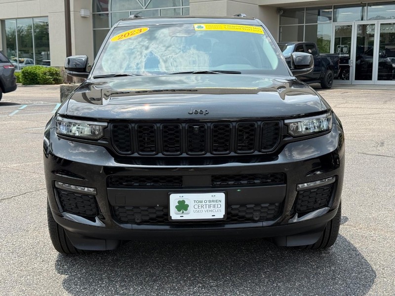 Jeep Grand Cherokee L Vehicle Image 09