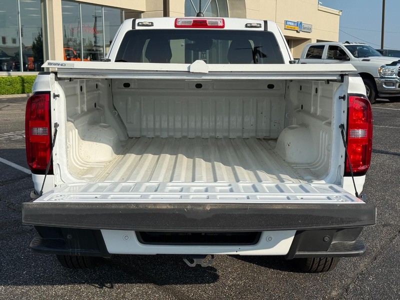 Chevrolet Colorado Vehicle Image 06