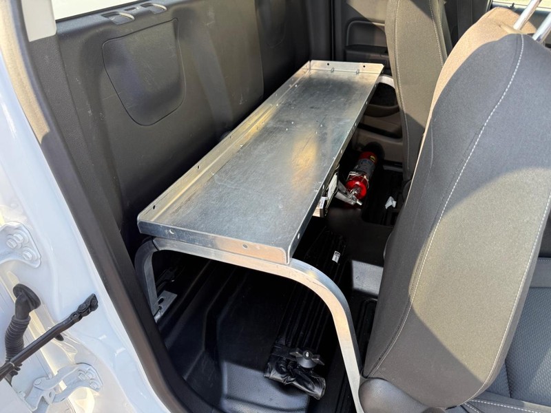 Chevrolet Colorado Vehicle Image 11