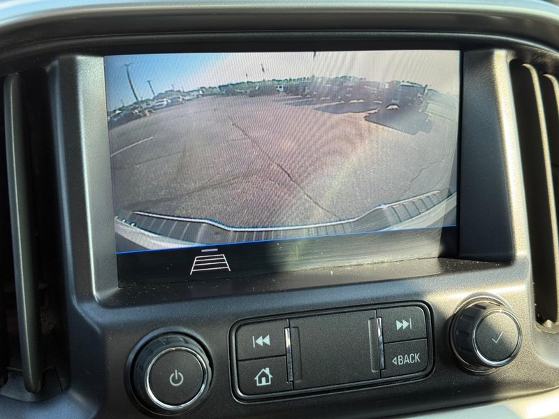 Chevrolet Colorado Vehicle Image 19