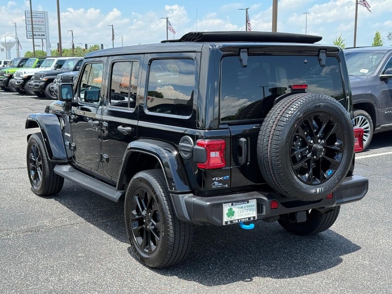 Jeep Wrangler 4xe Vehicle Image 05