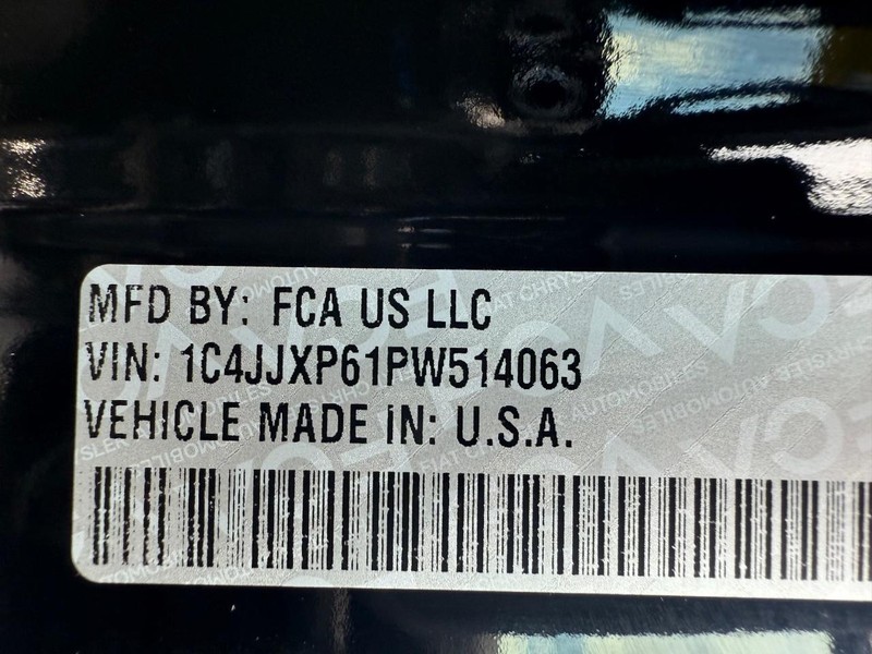 Jeep Wrangler 4xe Vehicle Image 28