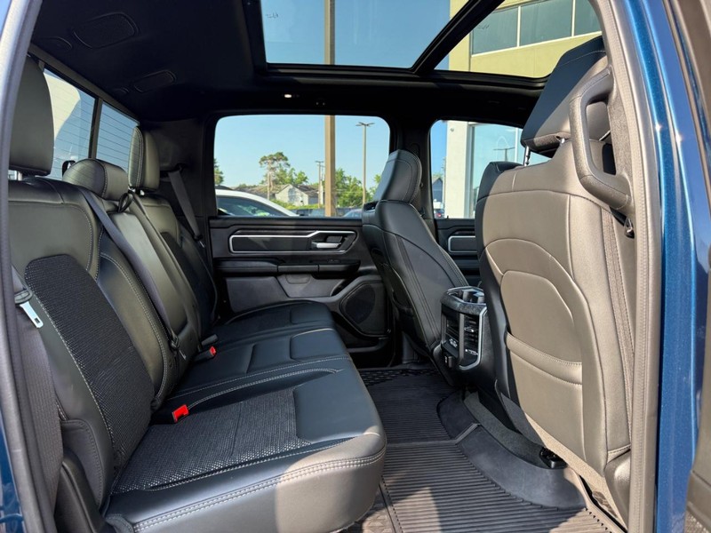 Ram 1500 Vehicle Image 10