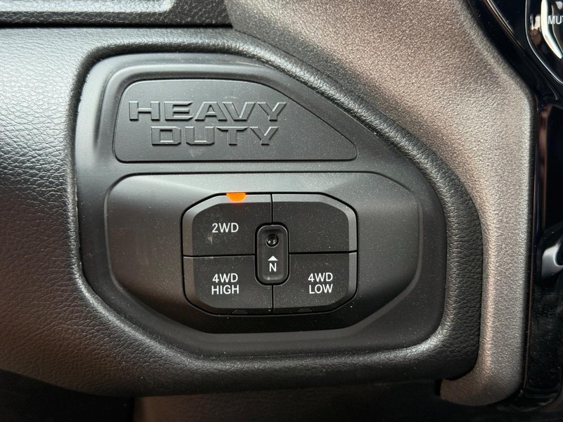 Ram 2500 Vehicle Image 11