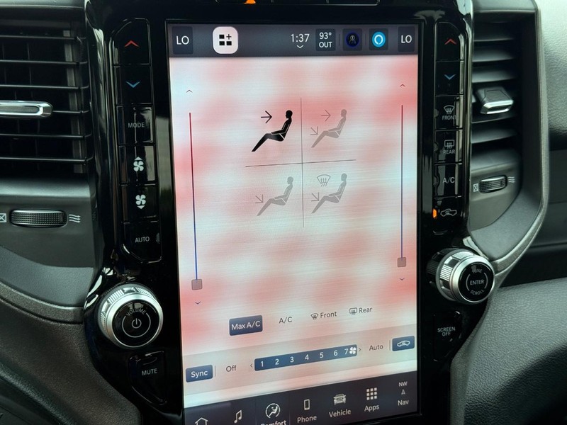 Ram 2500 Vehicle Image 15
