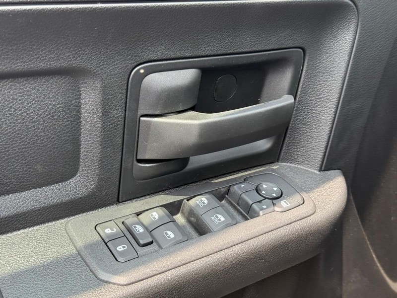 Ram 2500 Vehicle Image 18