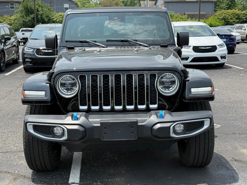 Jeep Wrangler 4xe Vehicle Image 12
