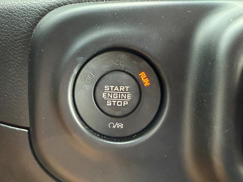 Jeep Wrangler 4xe Vehicle Image 19