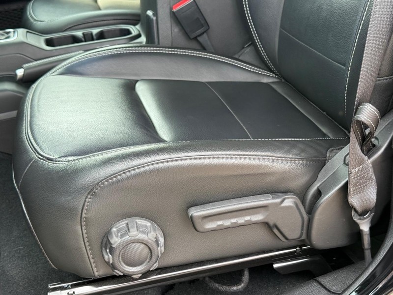 Jeep Wrangler 4xe Vehicle Image 29