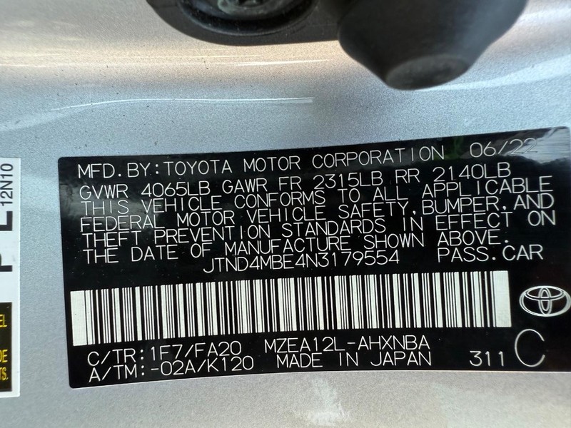 Toyota Corolla Hatchback Vehicle Image 25