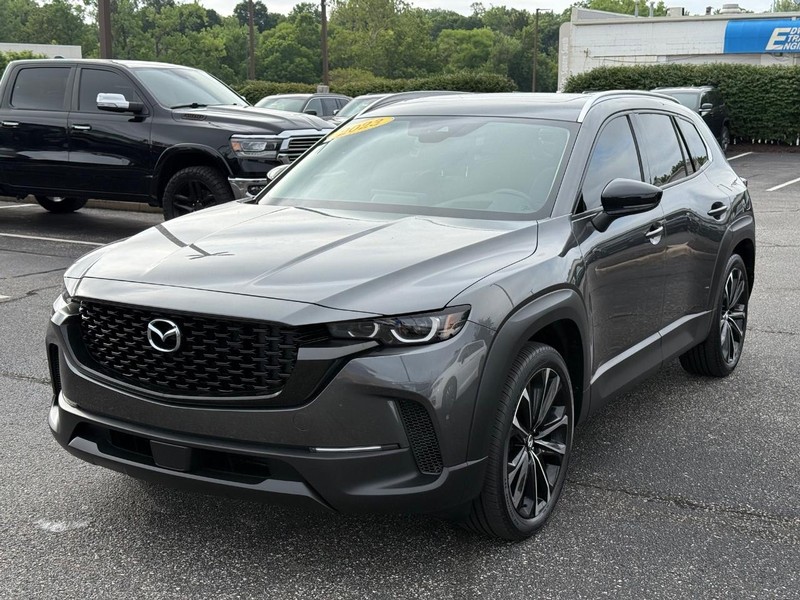 Mazda CX-50 Vehicle Image 09