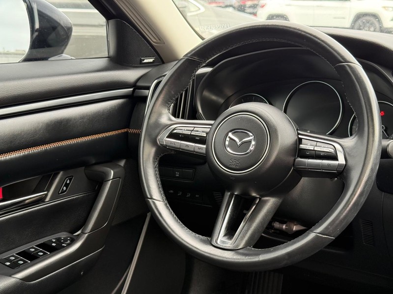 Mazda CX-50 Vehicle Image 14