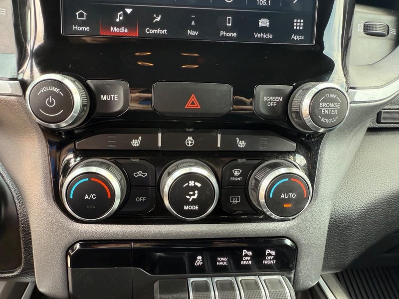 Ram 1500 Vehicle Image 19