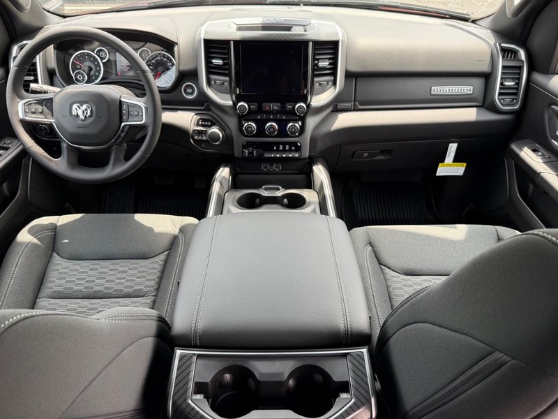 Ram 1500 Vehicle Image 05