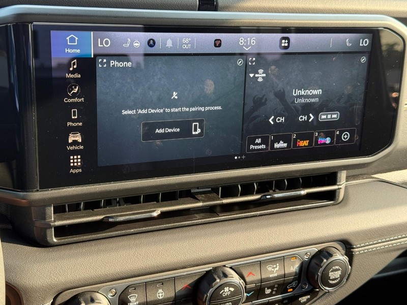Jeep Gladiator Vehicle Image 13