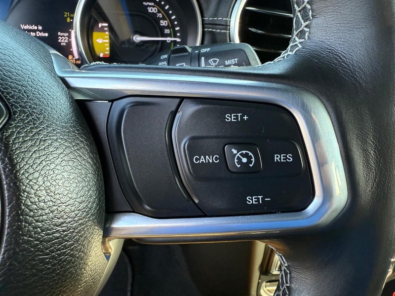 Jeep Wrangler 4xe Vehicle Image 15