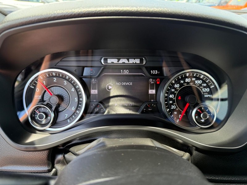 Ram 1500 Vehicle Image 22