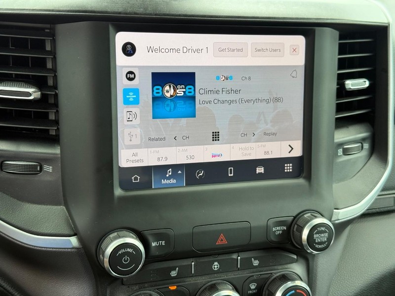 Ram 1500 Vehicle Image 17