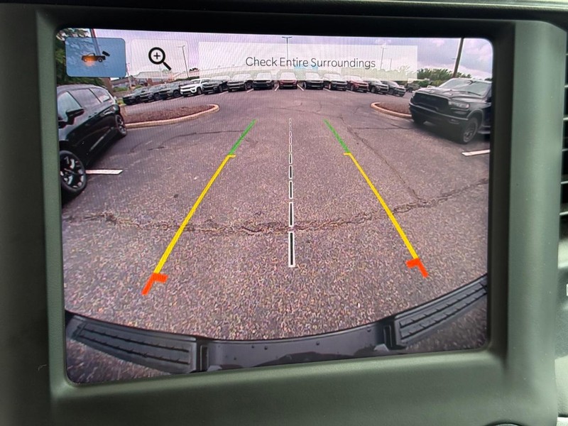 Ram 1500 Vehicle Image 18