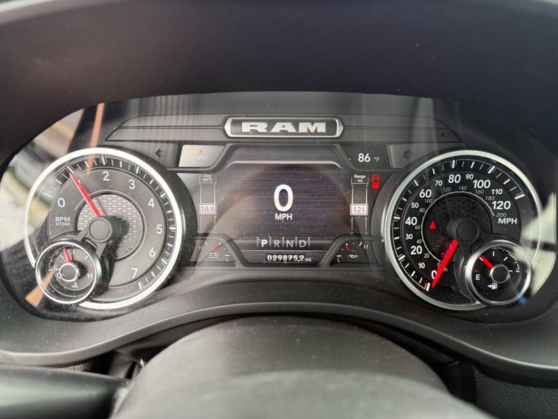 Ram 1500 Vehicle Image 22