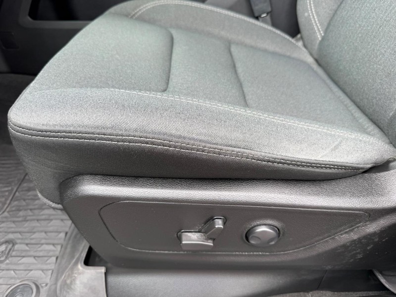 Ram 1500 Vehicle Image 25