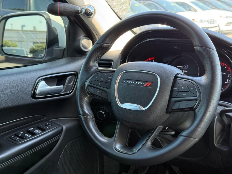 Dodge Durango Vehicle Image 12
