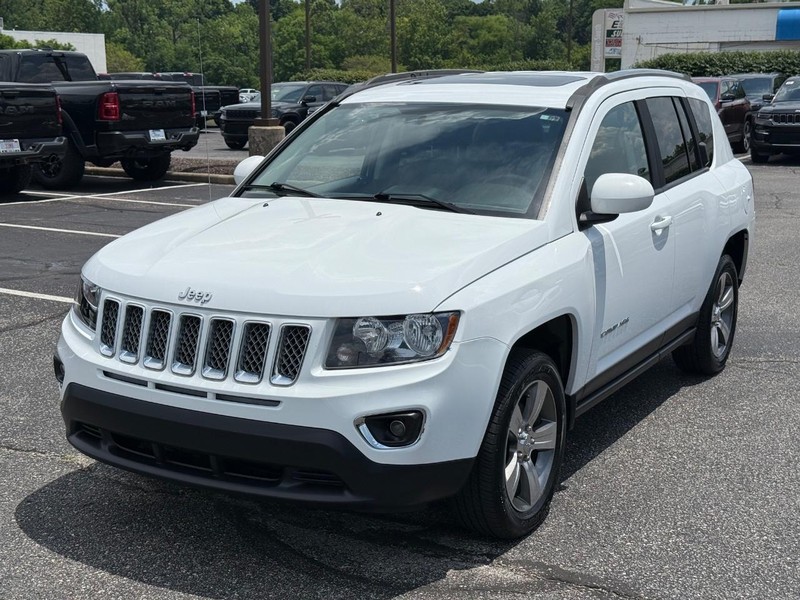 Jeep Compass Vehicle Image 08
