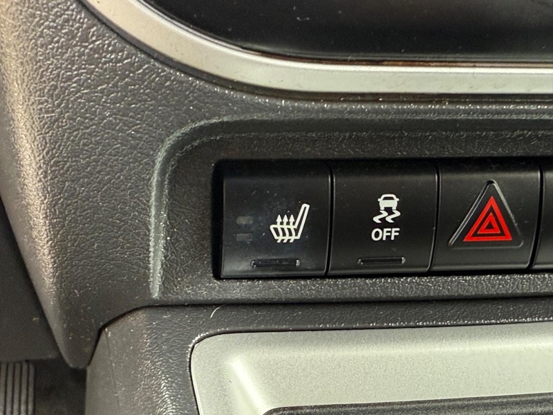 Jeep Compass Vehicle Image 18