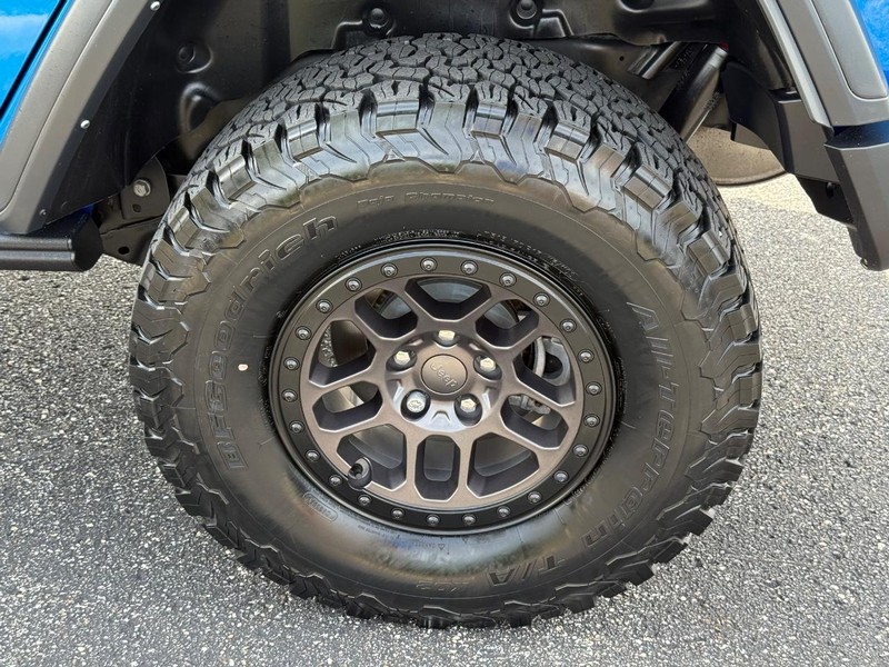 Jeep Wrangler Vehicle Image 06