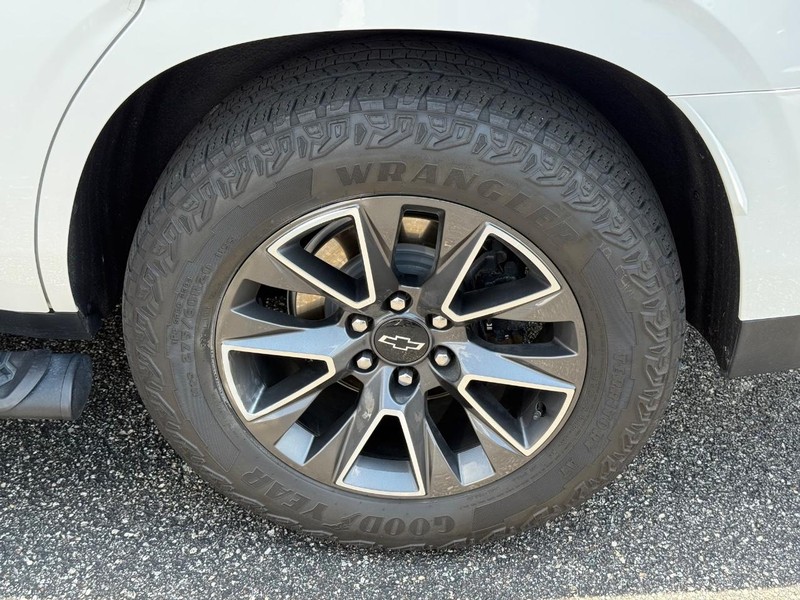 Chevrolet Tahoe Vehicle Image 06