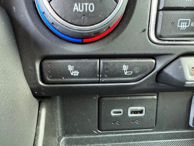 Chevrolet Tahoe Vehicle Image 19