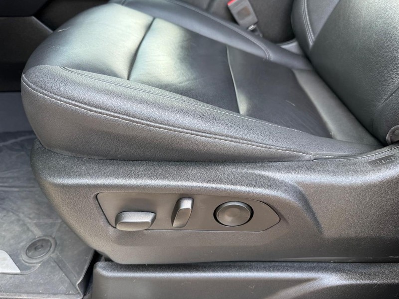 Chevrolet Tahoe Vehicle Image 28
