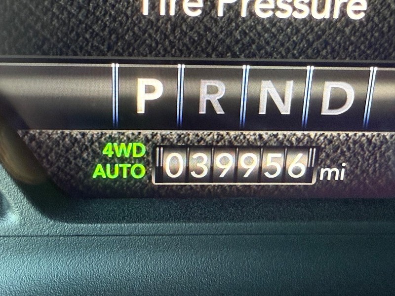 Ram 1500 Vehicle Image 23