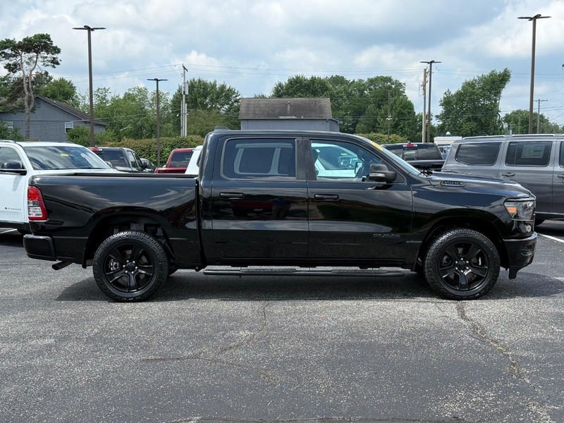 Ram 1500 Vehicle Image 02