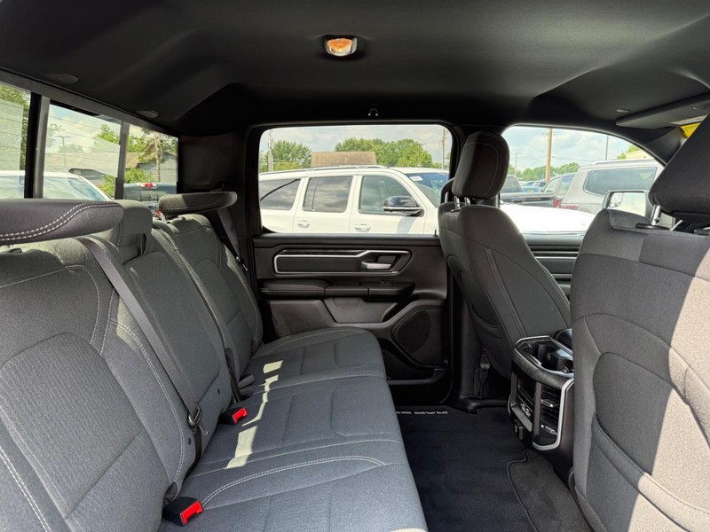 Ram 1500 Vehicle Image 10