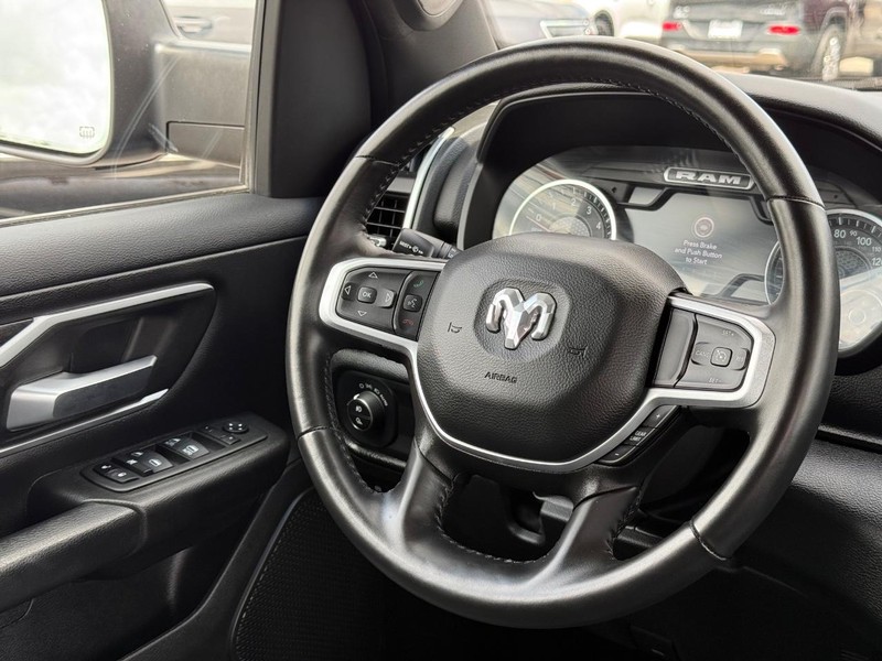 Ram 1500 Vehicle Image 12
