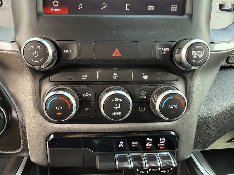 Ram 1500 Vehicle Image 19